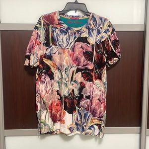 Robert Graham multicolor flowers shirt